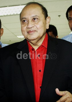 Diperiksa Terkait Kasus Samad, Emir Moeis: Saya Tak Merasa Dapat Keringanan