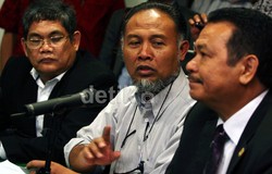 Di Diskusi Antikorupsi, BW: Pemimpin Cuma Petantang-petenteng Buat Apa?