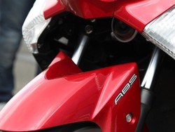 NMAX, Skutik Pertama Buatan Indonesia yang Pakai Rem ABS