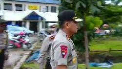 Penjagaan Obyek Vital, Polisi Jaga Sejumlah Infrastruktur Banjir Ibukota