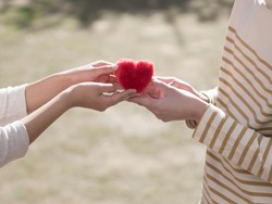 5 Tempat di Indonesia yang Pas Buat Nembak Gebetan