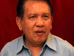 Lagu-lagu Pujian Iringi Pemakaman Rinto Harahap