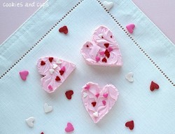 Chocolate Fudge dan Buah Celup Cokelat Bisa Dibuat Sendiri untuk Hadiah Istimewa