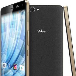 Ponsel Lokal Ini Libas iPhone dan Pepet Samsung