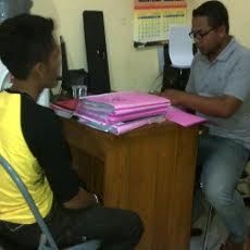 Bapak Dua Anak Unggah Foto Telanjang Eks Pacar ke Facebook