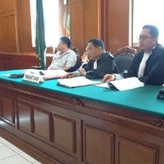 Pengacara Menipu, Saksi Polisi Mengaku Tak Terima Uang