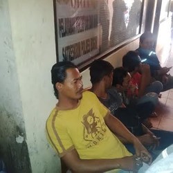 Satpam yang Dikeroyok Puluhan Preman di Kampung Az-Zikra Babak Belur