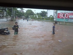 Di Jakpus, Tak Ada Lagi Warga yang Mengungsi karena Banjir