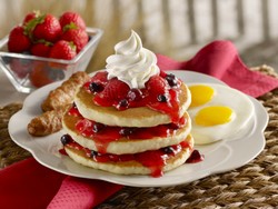 Bikin Pancake Lebih Bergizi dan Mengenyangkan untuk si Kecil dengan Cara Ini