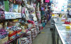 Pasar Kraftangan, Satu Lagi Surga Belanja di Malaysia