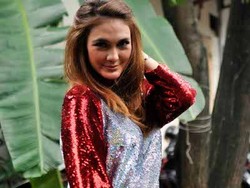 Sudah Pakai Cincin, Luna Maya Siap Menikah dengan Reino?