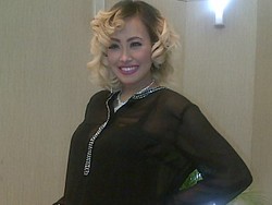 Nikah Diam-diam, Pinkan Mambo Kini Tengah Hamil