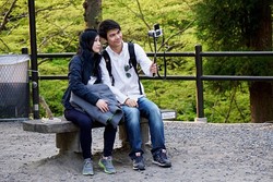 Tongsis Bikin Ketakutan di AS