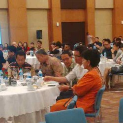 Titiek Puspa : Artis Nggak Ngerti Soal Pajak