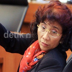 Menteri Susi Akan Beli 3 Kapal Besar