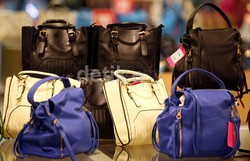 DPR Keberatan Ada Pajak Tambahan Perhiasan Sampai Tas Mewah