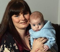 Sudah Dapat Izin Dokter, Wanita Ini Tetap Diusir dari Pesawat karena Hamil