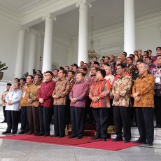 Ahok Nilai Gaya Kerja Jokowi Kumpulkan Kepala Daerah Seperti Soeharto