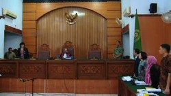 Pengacara BG Kesal Saksi Ahli KPK Bawa-bawa Amerika