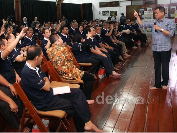 Jonan Motivasi Bawahannya