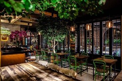 Mau Mengajak si Dia Dinner Romantis? Tempat-tempat Ini Bisa Jadi Pilihan