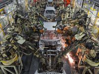 Mengintip Produksi Sedan Corolla di Amerika