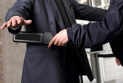 Batasi Kekerasan, Klub Bola di Brazil Rekrut Ibu-ibu sebagai Sekuriti