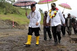 Canda Bupati Willem ke Menteri Basuki Soal Proyek PLTMH di Ilaga Papua