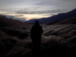 Romantisnya Sunrise di Surya Kencana, Gunung Gede