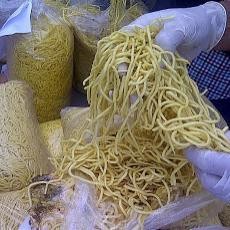 Penjualan Mie Berformalin di Pasar Besar Surabaya Dibongkar Polisi