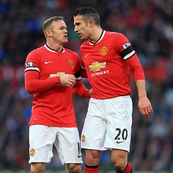 Van Persie Diragukan Main, Rooney Bisa Jadi Penyerang Lagi