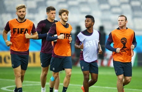 Hodgson: Tunggu Penampilan Puncak Inggris di 2022