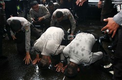 Polisi Sujud Syukur Komjen BG Menang, Kabareskrim: Institusi dan Anggota Ikut Senang