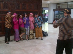 Wajib Berbaju Adat saat Kerja, PNS Wanita Jateng: Nggak Ribet, Have Fun