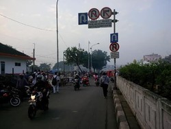 Pelaku Buang Sampah Sembarangan dan Pemotor Lawan Arus Mewabah