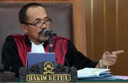 Mantan Ketua MA: Putusan Hakim Sarpin Aneh dan Tidak Benar