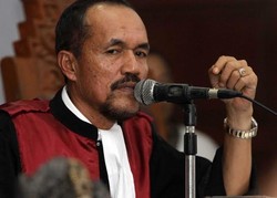 Praperadilan BG Dikabulkan, Refly Harun Sarankan KPK Ajukan PK