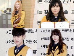 Para Bintang KPop Ini Tunda Kuliah Demi Karier