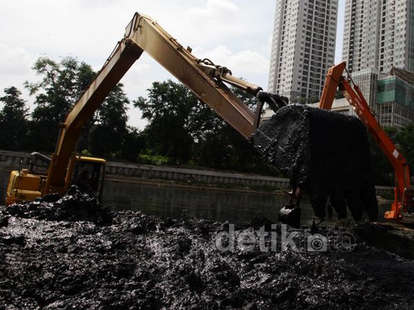 Normalisasi Waduk Melati