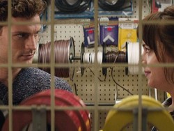 Fifty Shades of Grey Melesat ke Puncak Box Office