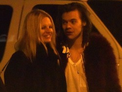 Pacar Baru Harry Styles Risih pada Taylor Swift