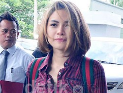 Resmi Cerai, Nikita Mirzani Minta Rp 1 Miliar dari Sajad