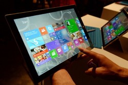 Tantang Chromebook, Microsoft Siapkan Tablet Windows 10 Murah