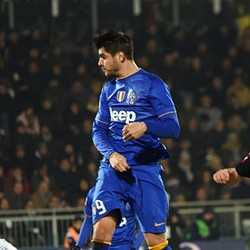Juve Diimbangi Cesena 2-2