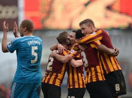 Bradford Masih Melaju, Giliran Sunderland yang Dihantam
