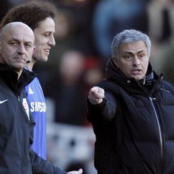 David Luiz Pergi dari Chelsea Bukan Gara-gara Mourinho