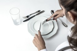 Makan Tak Teratur Karena Takut Gemuk Bisa Berakibat Rasa Letih dan Mood Buruk