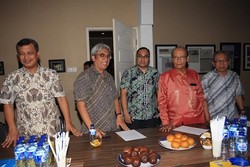 Tim 9 Tagih Janji Jokowi Soal Secepatnya Putuskan Nasib BG