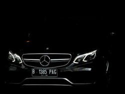 Di Balik Setir Mercy E63 AMG S Serasa Naik Jet Coaster