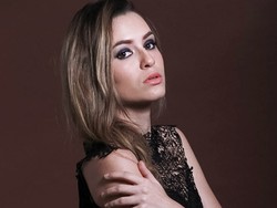Jan Ribeiro, Model Cantik Tunarungu